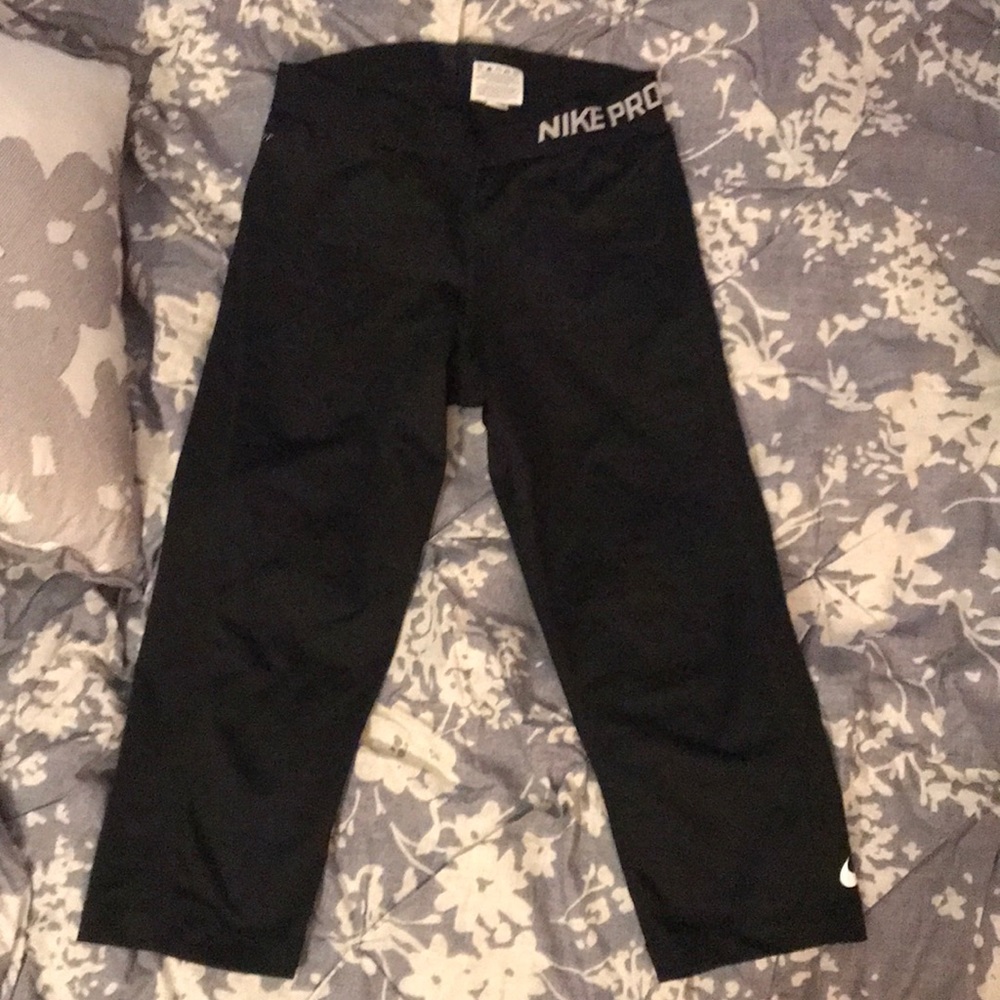 Nike pro (medium)